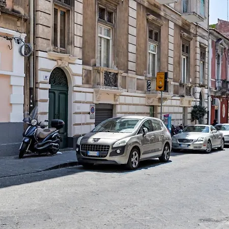 Villa Bellini Cosy Flat Catania Exterior photo